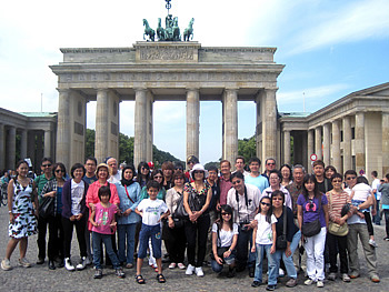 Grupo Dynasty, Singapura, en Berlín, 22/06/2011
