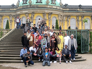 Grupo SAFIR, India, en Potsdam, 05/07/2011 
