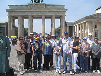 Grupo Thomas Cook, India, en Berlín, 07/07/2011 