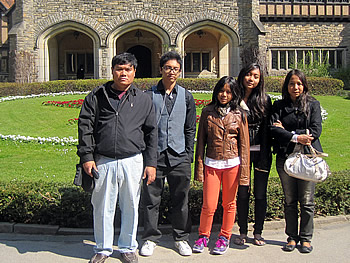 Grupo Gandawun, Myanmar, en Potsdam, 19/04/2012