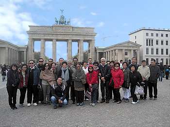 Grupo Parlo, Malásia, en Berlín, 22/04/2012